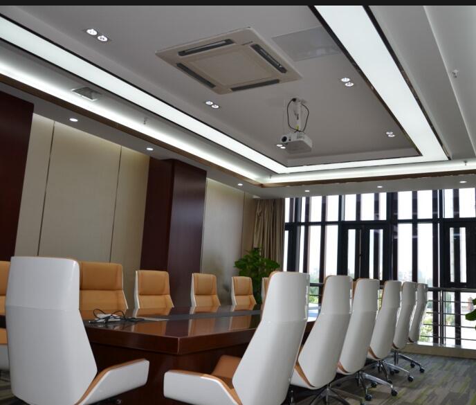 祝賀華中科技大學(xué)無(wú)錫研究院會(huì)議室裝修順利完工!