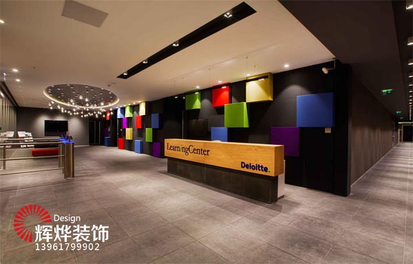 時尚的無錫辦公樓工業風裝修風格